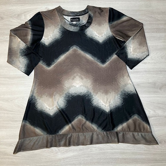 Frazzle Tops - Frazzle Women's Medium Zig Zag Print Long Sleeve Tunic Top Brown Black Gray